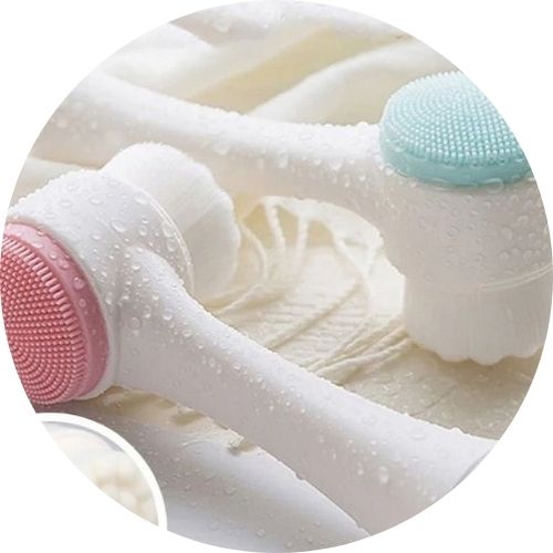 Uma escova de limpeza facial simples que faz a rotina render melhor - 8 benefícios de ter uma. 1 escova de limpeza facial